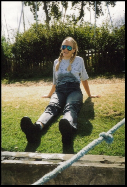 431x639 pixels (129K)